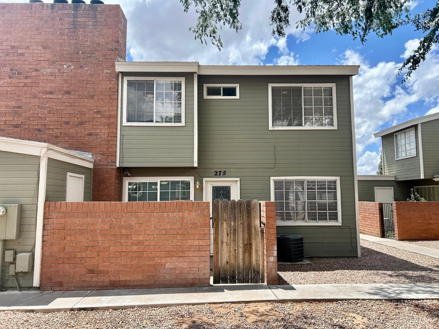 2301 E University Drive Unit 275