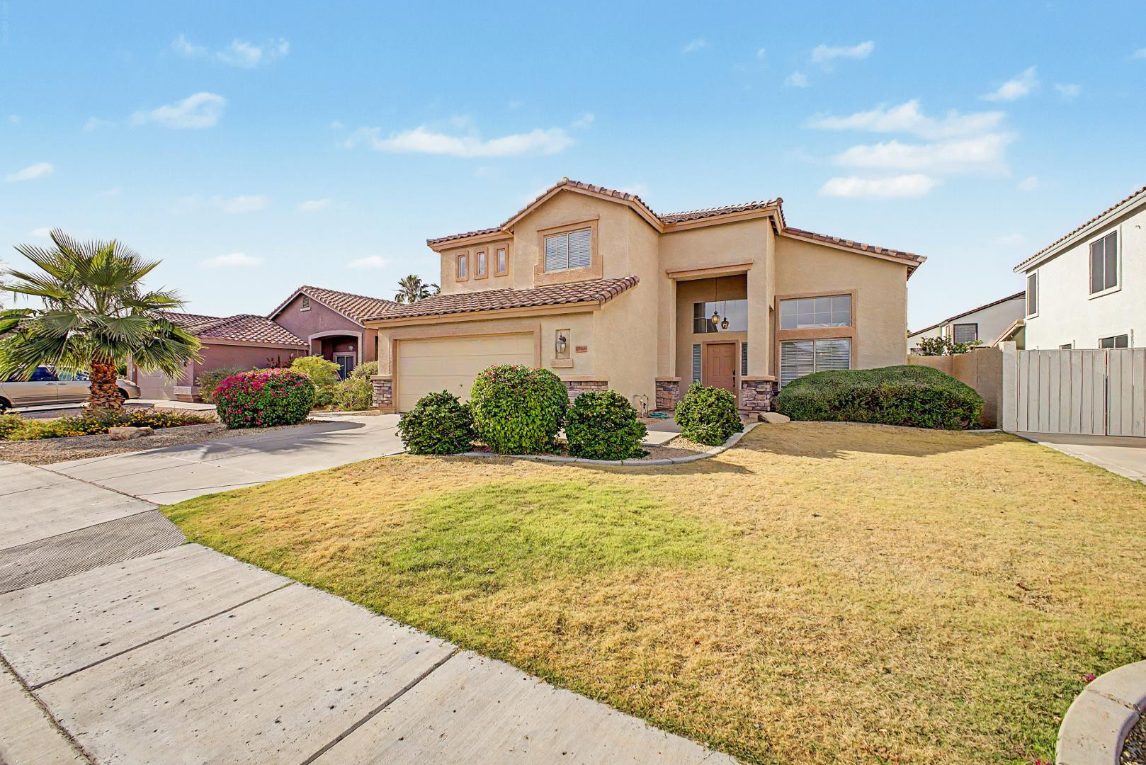 7464 W POTTER Drive