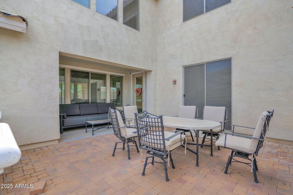 Photo of 453 E White Wing Drive, Casa Grande, AZ 85122 (MLS # 6906820)