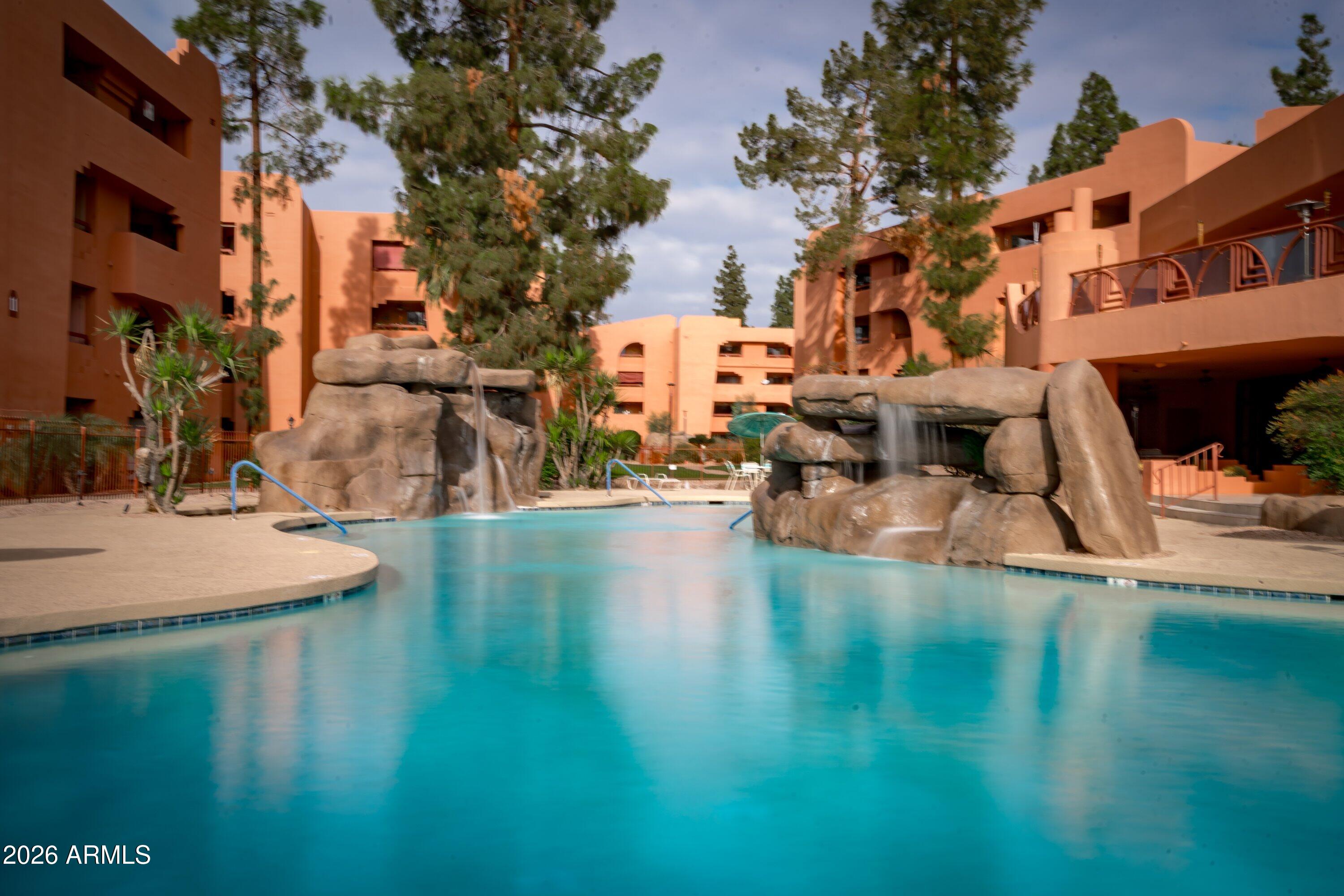 12222 N PARADISE VILLAGE Parkway S 411