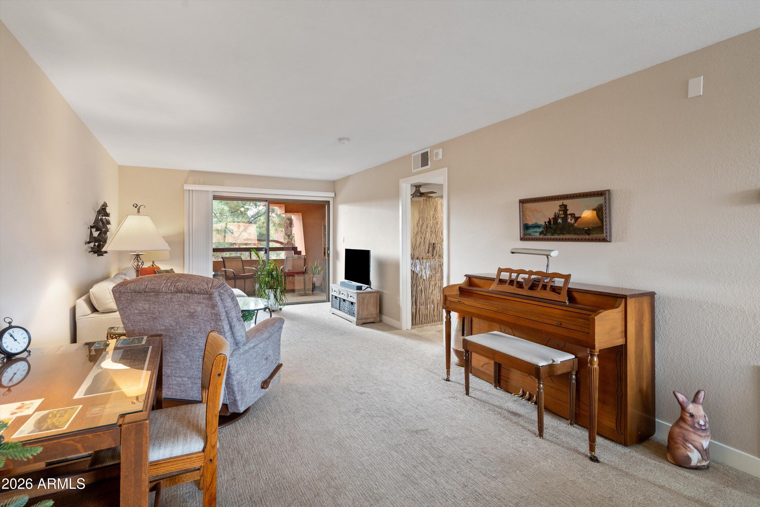 12222 N PARADISE VILLAGE Parkway S 411