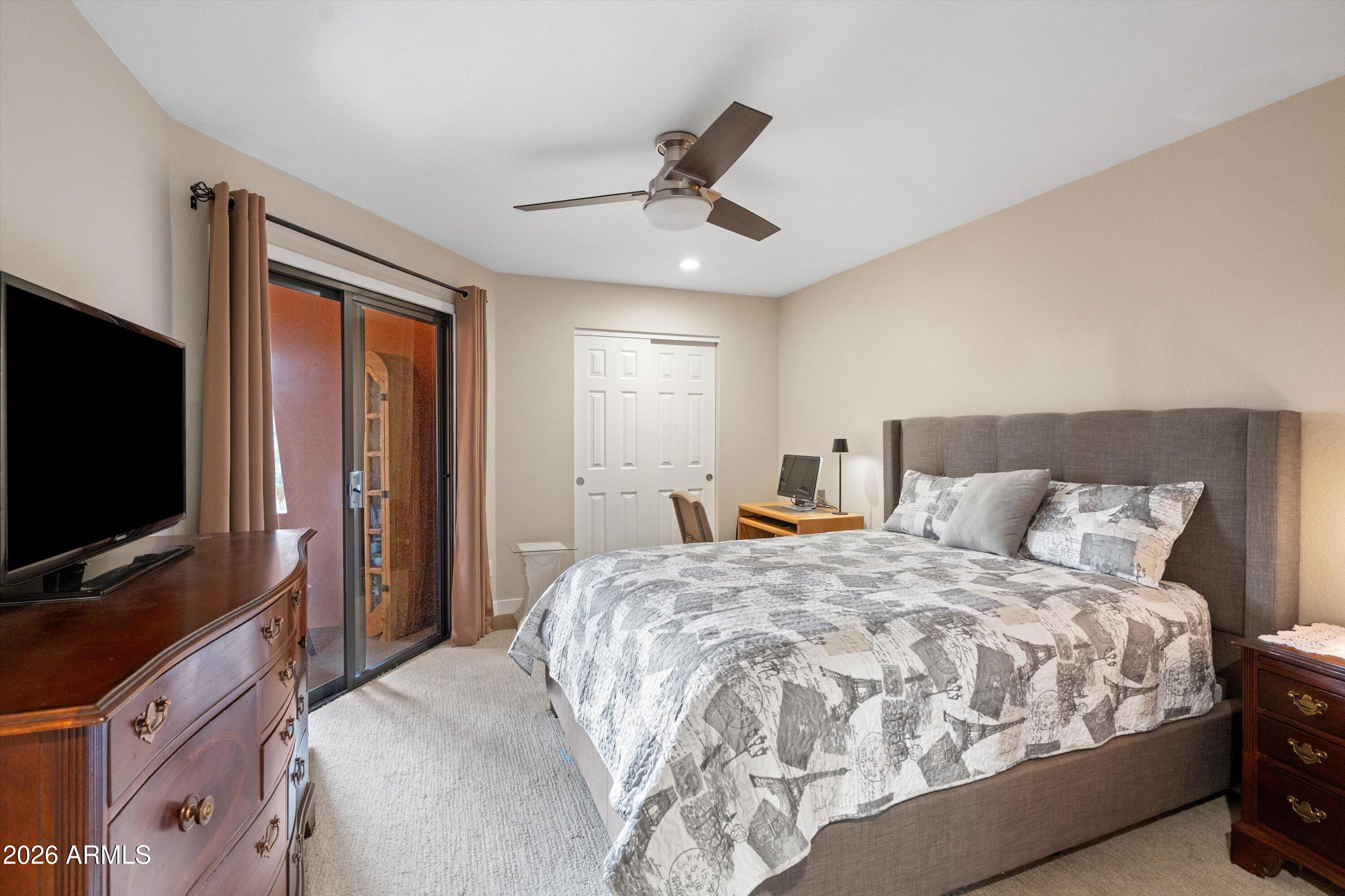 12222 N PARADISE VILLAGE Parkway S 411