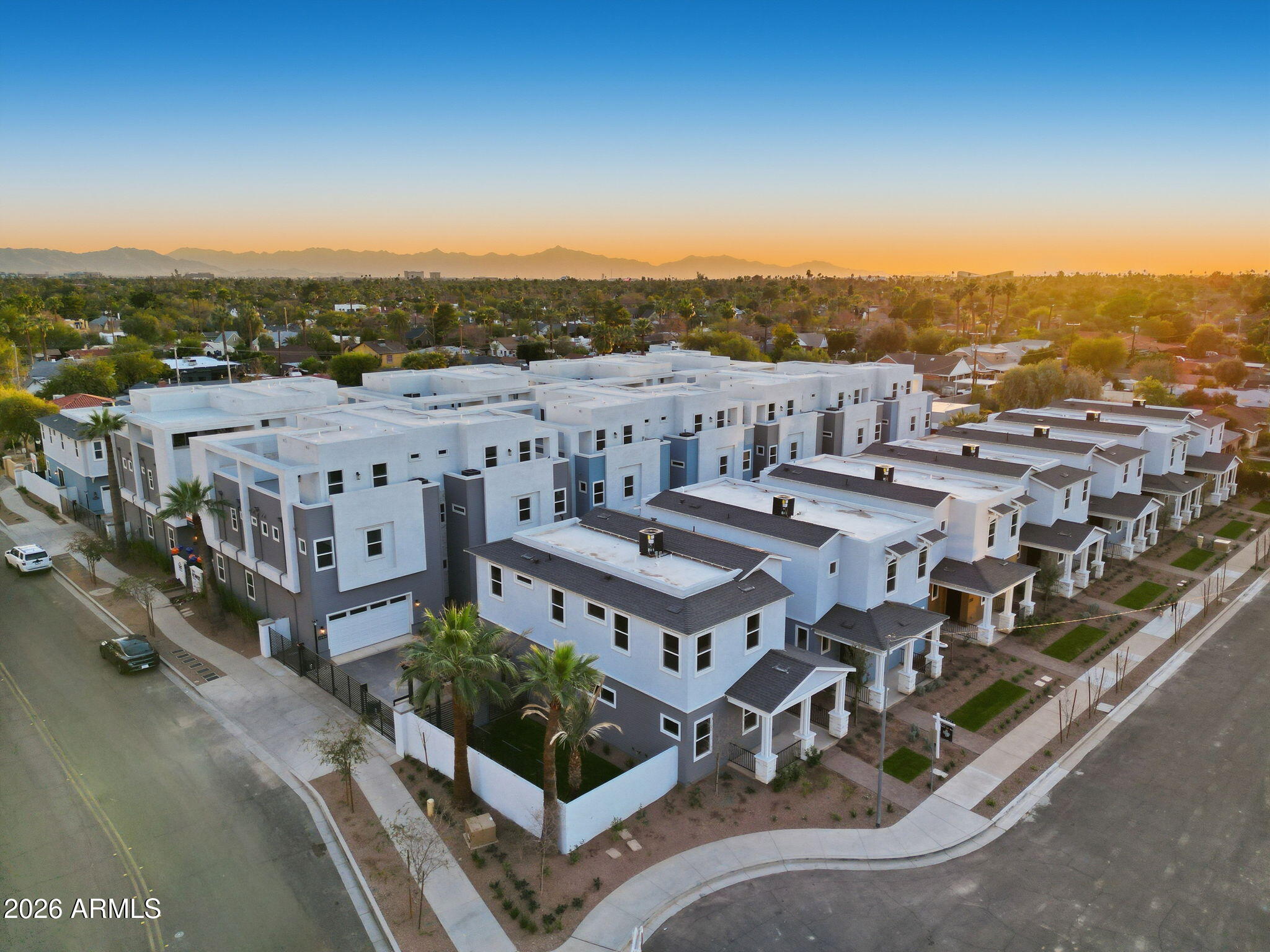 121 W Willo Court
