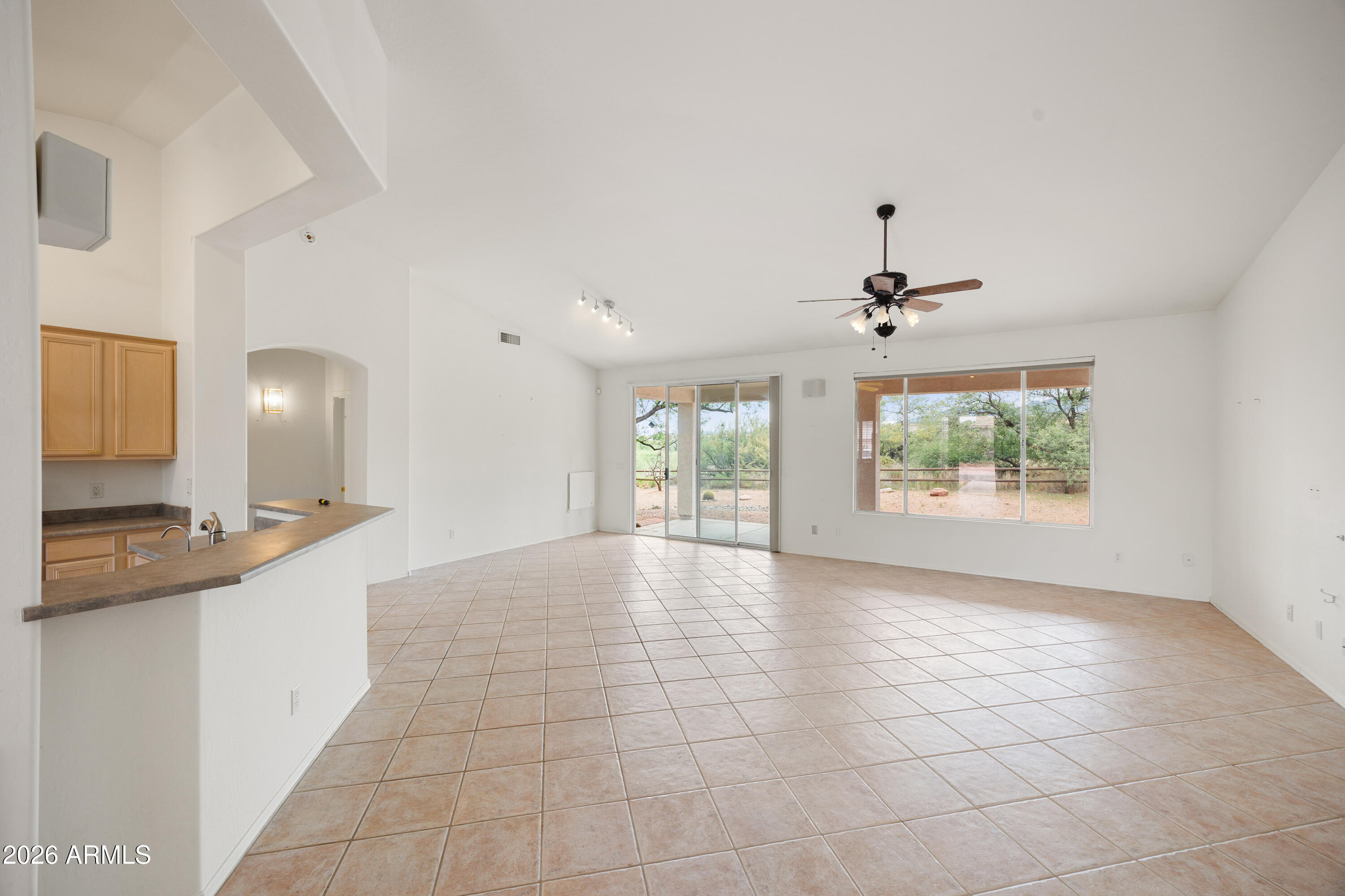 1985 W Desert Willow Drive