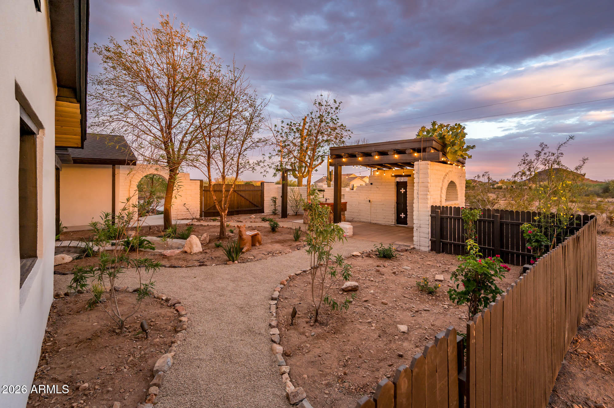 15670 W SKINNER Road