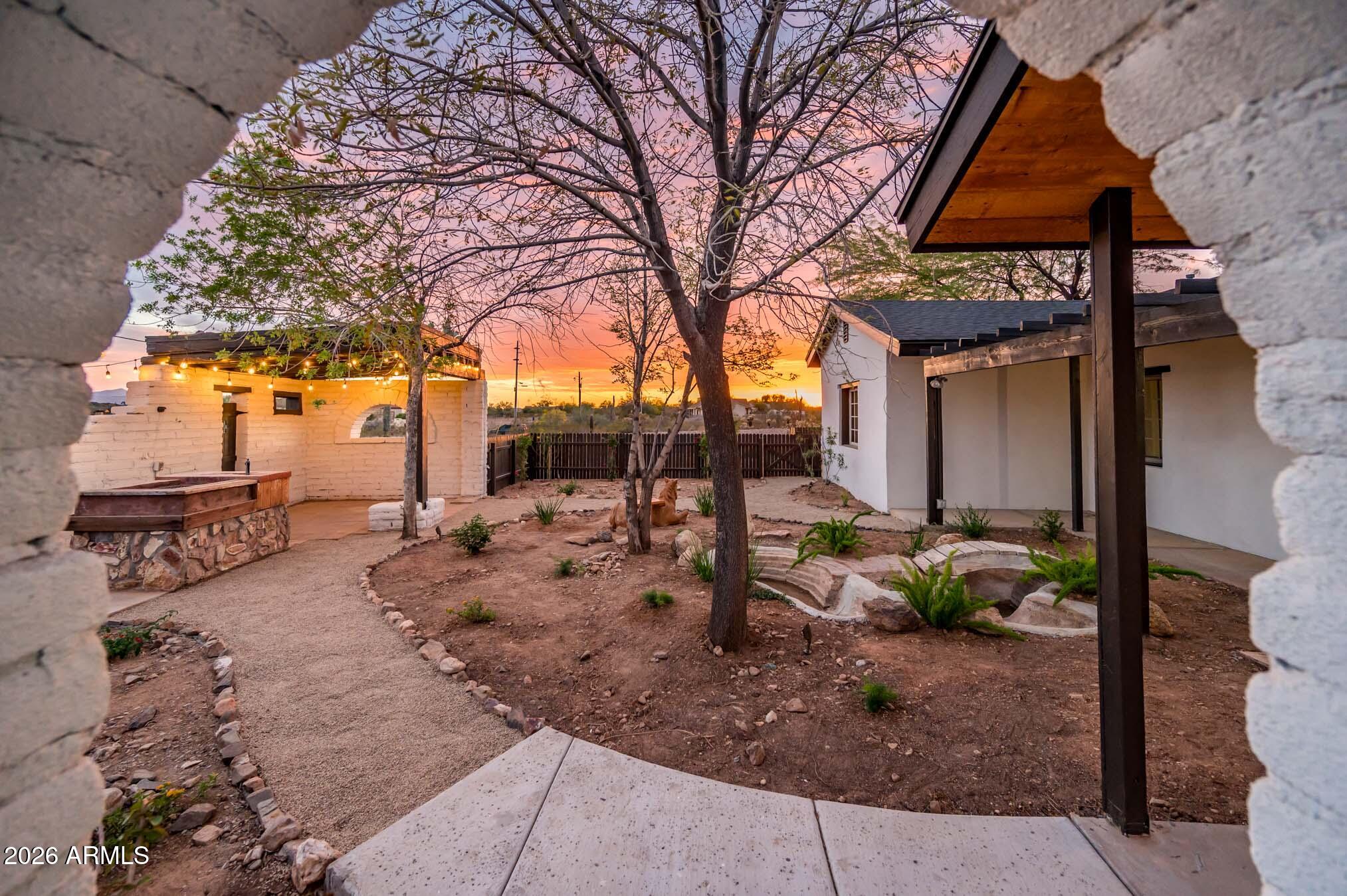 15670 W SKINNER Road