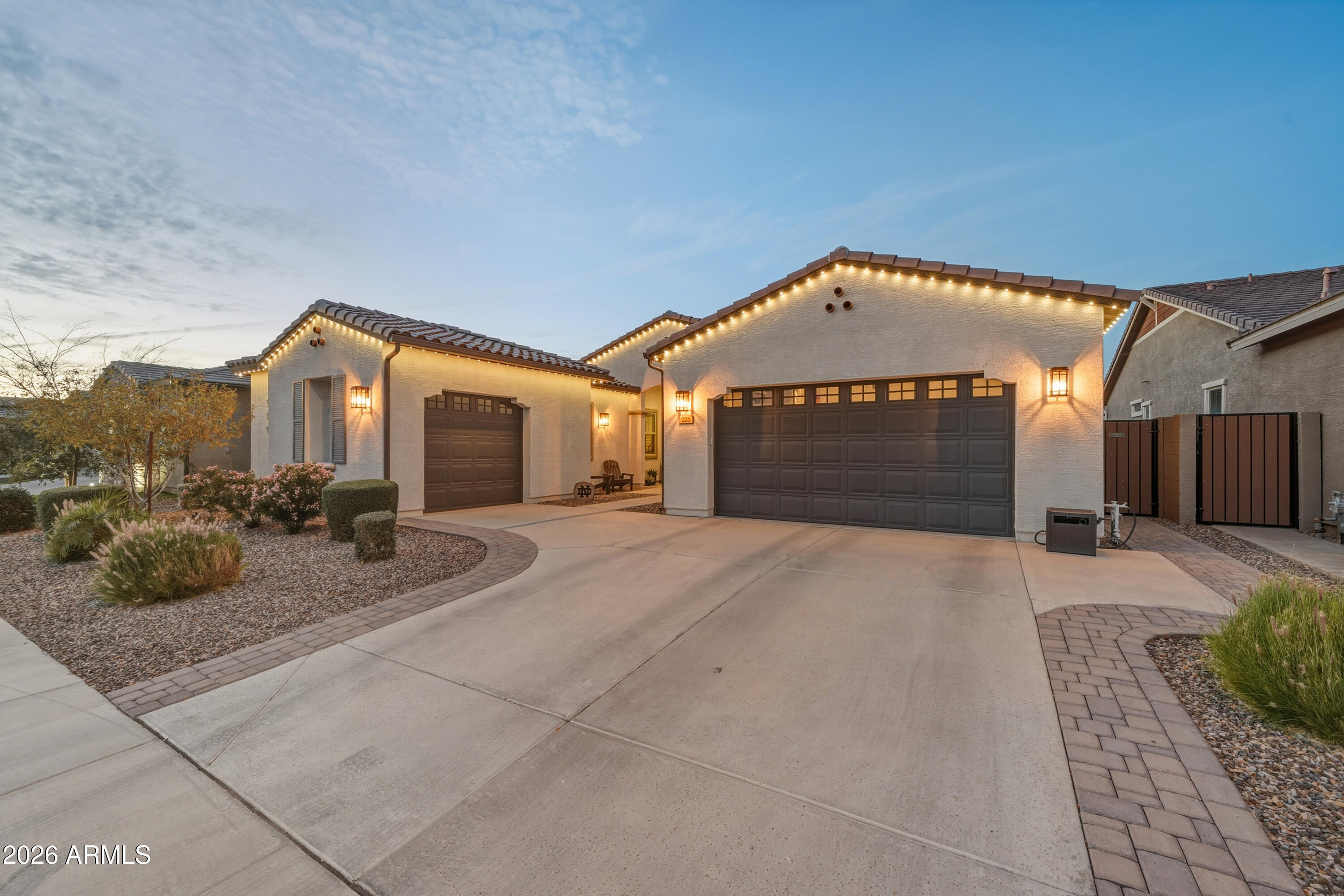 228 E SAGITTARIUS Place