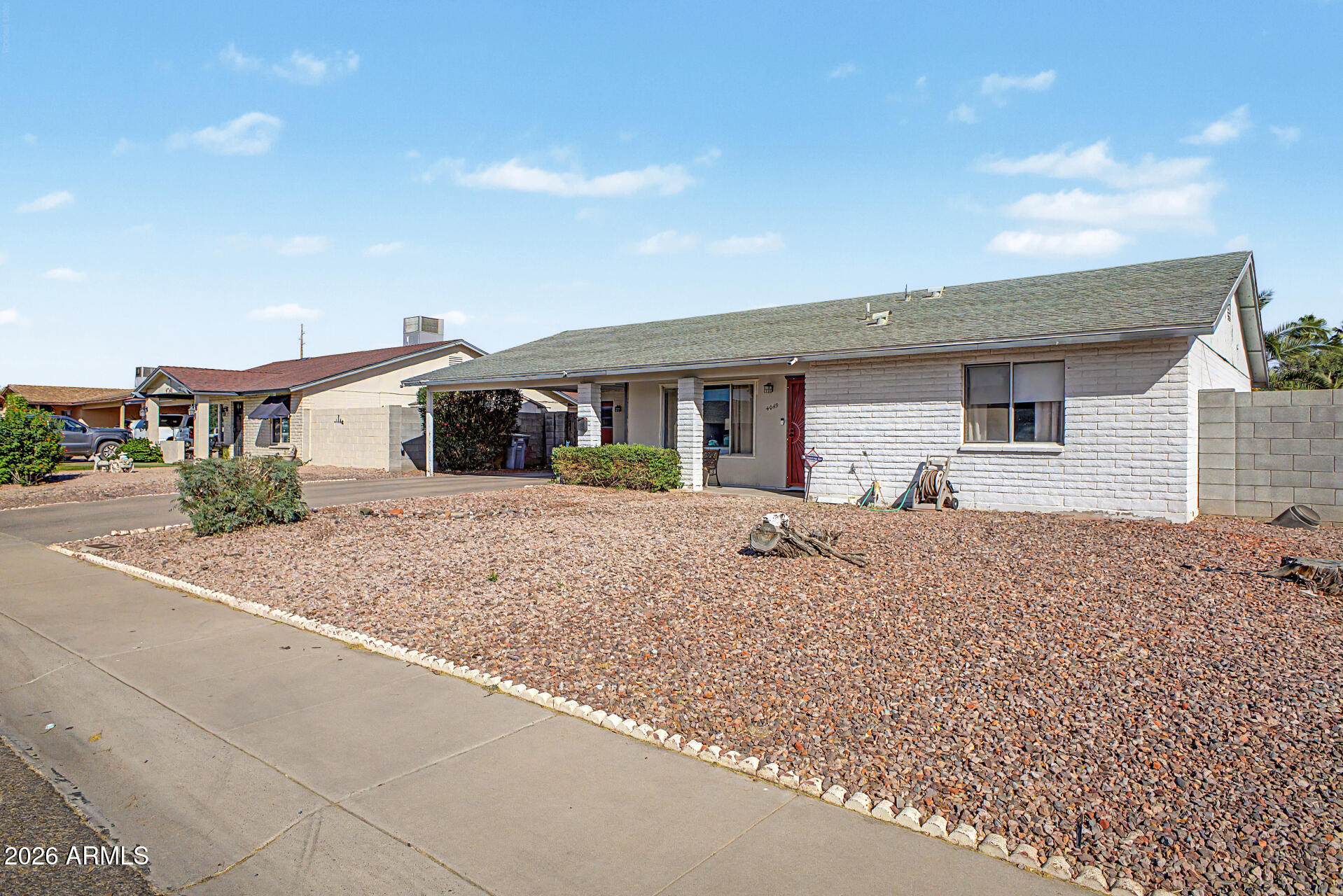 4049 W CINNABAR Avenue