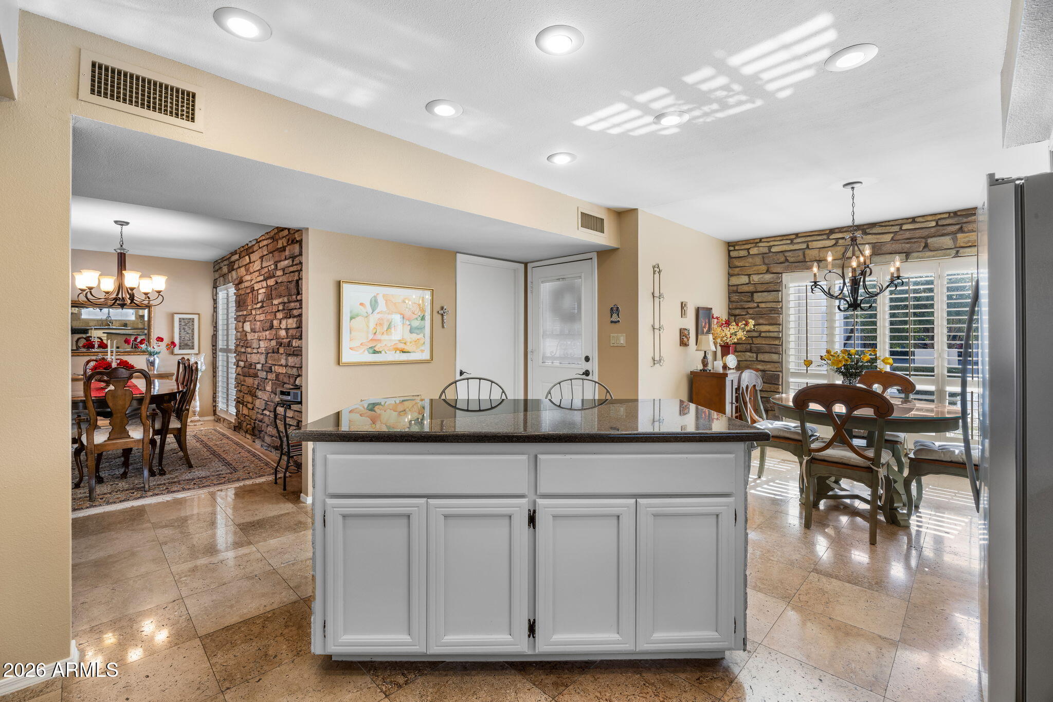 8760 E VIA DE SERENO --