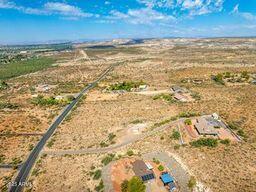 2623 S OLD CHURCH Road 57