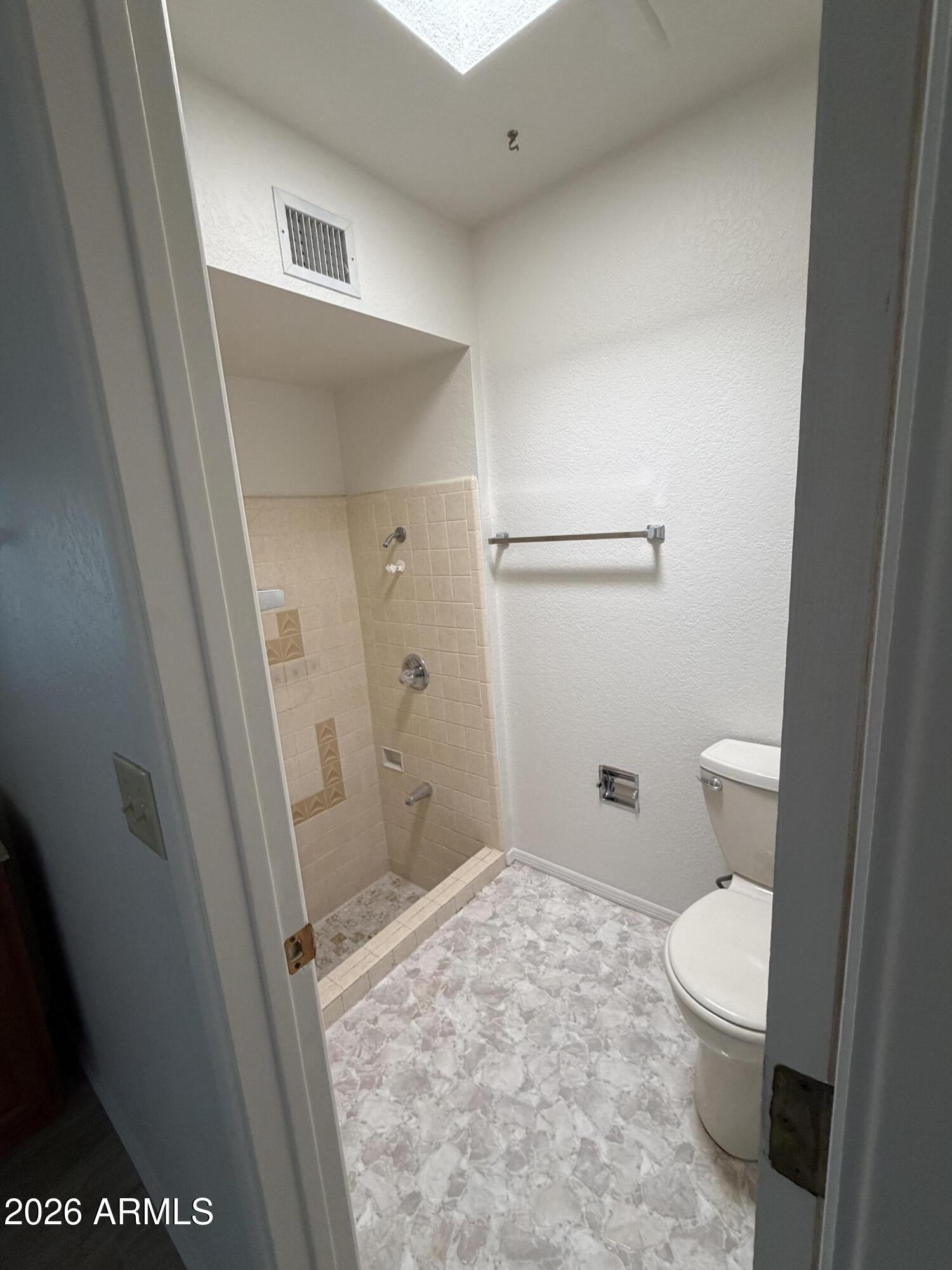 Pueblo del Sol 8 - Residential Lease