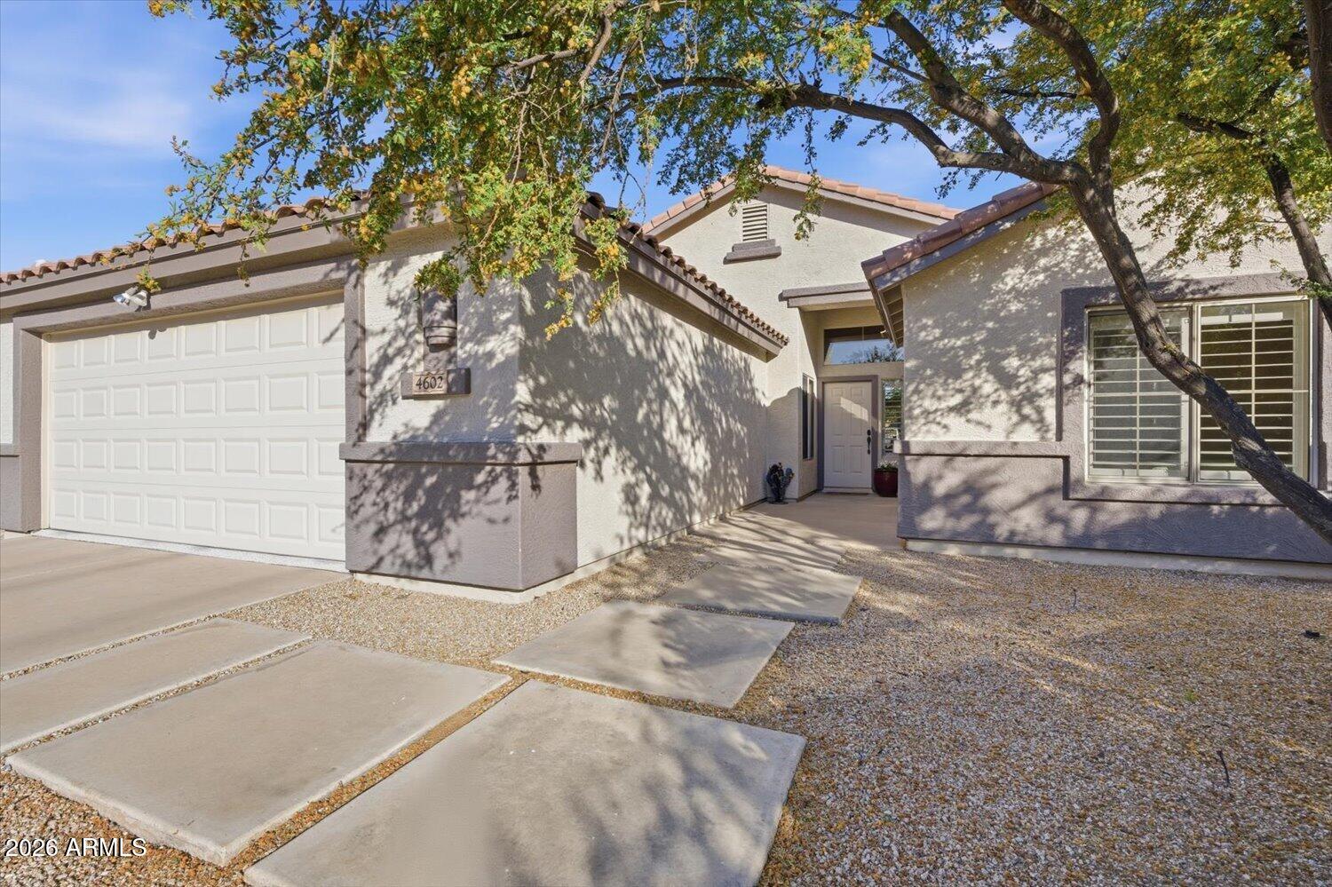 4602 E THORN TREE Drive