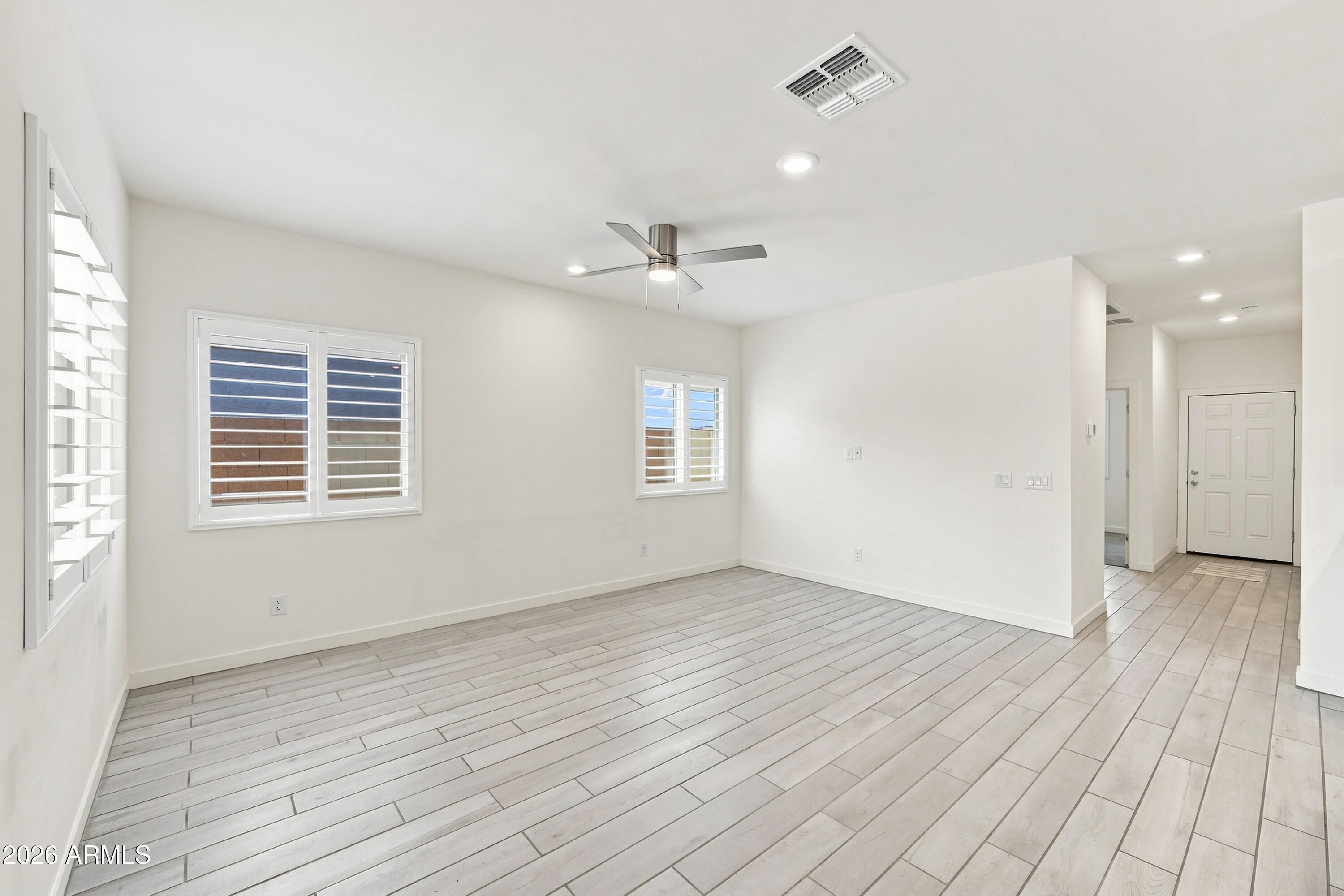 35377 W SANTA MONICA Avenue