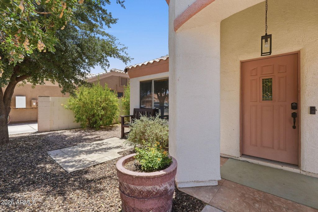 Photo of 961 W Hopi Drive, Coolidge, AZ 85128 (MLS # 7031354)
