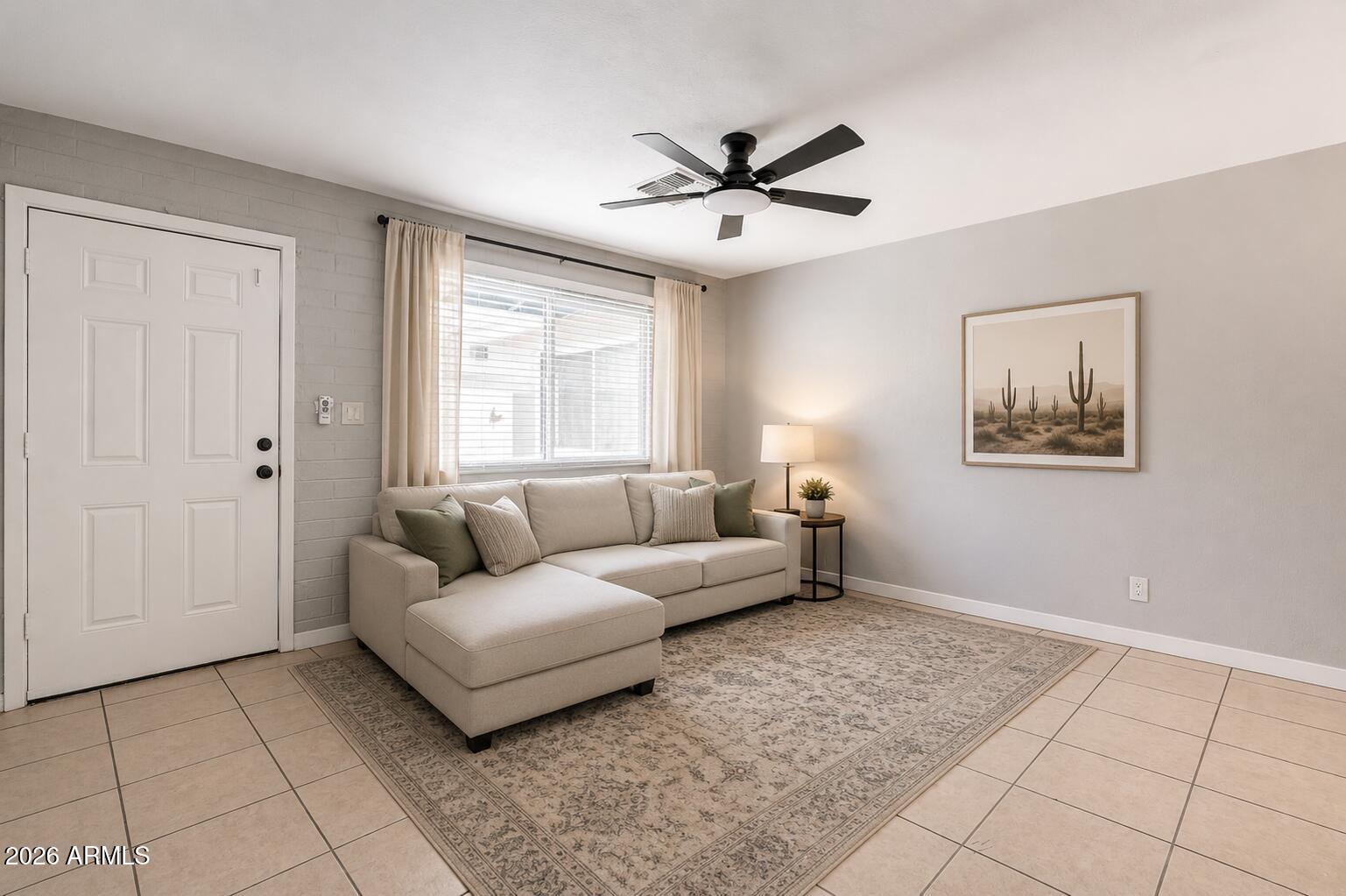 4421 N 23RD Avenue Apt 2