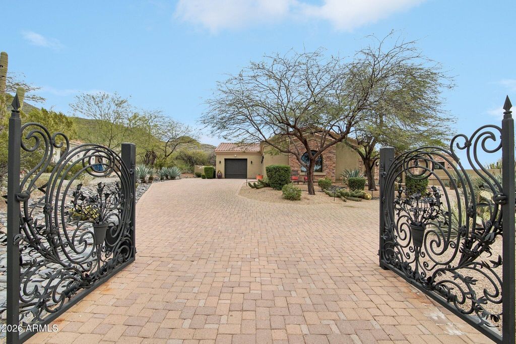 Photo of 5727 E Canyon Ridge North Drive, Cave Creek, AZ 85331 (MLS # 7001032)