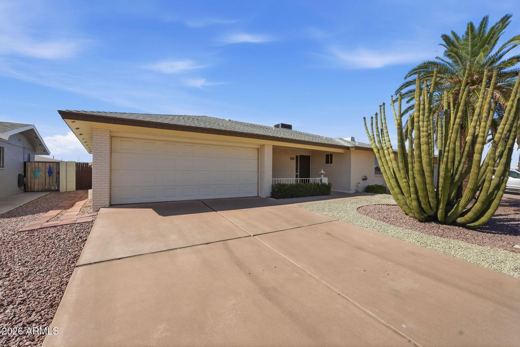 Photo of 4036 E Clovis Circle, Mesa, AZ 85206 (MLS # 7028130)