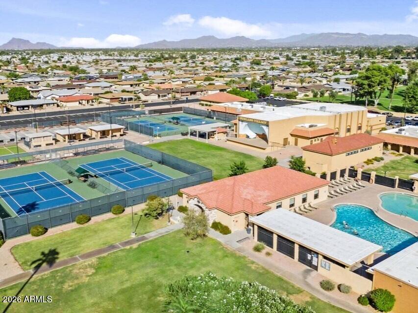 4036 E CLOVIS Circle