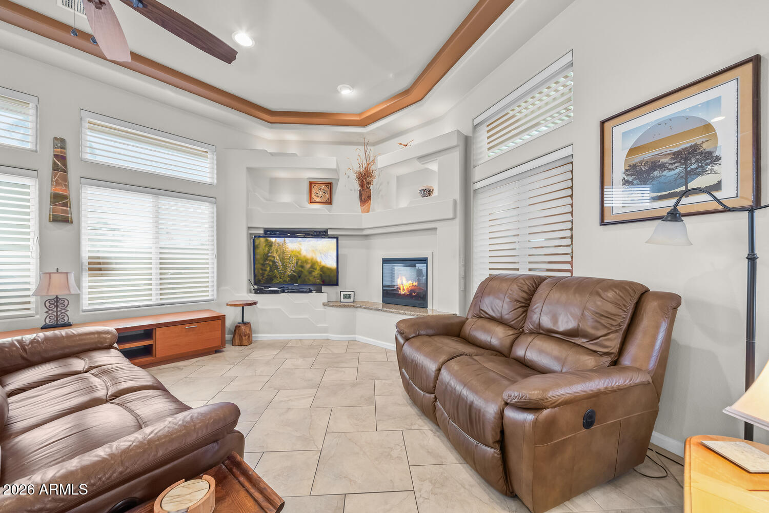 17200 W BELL Road 975