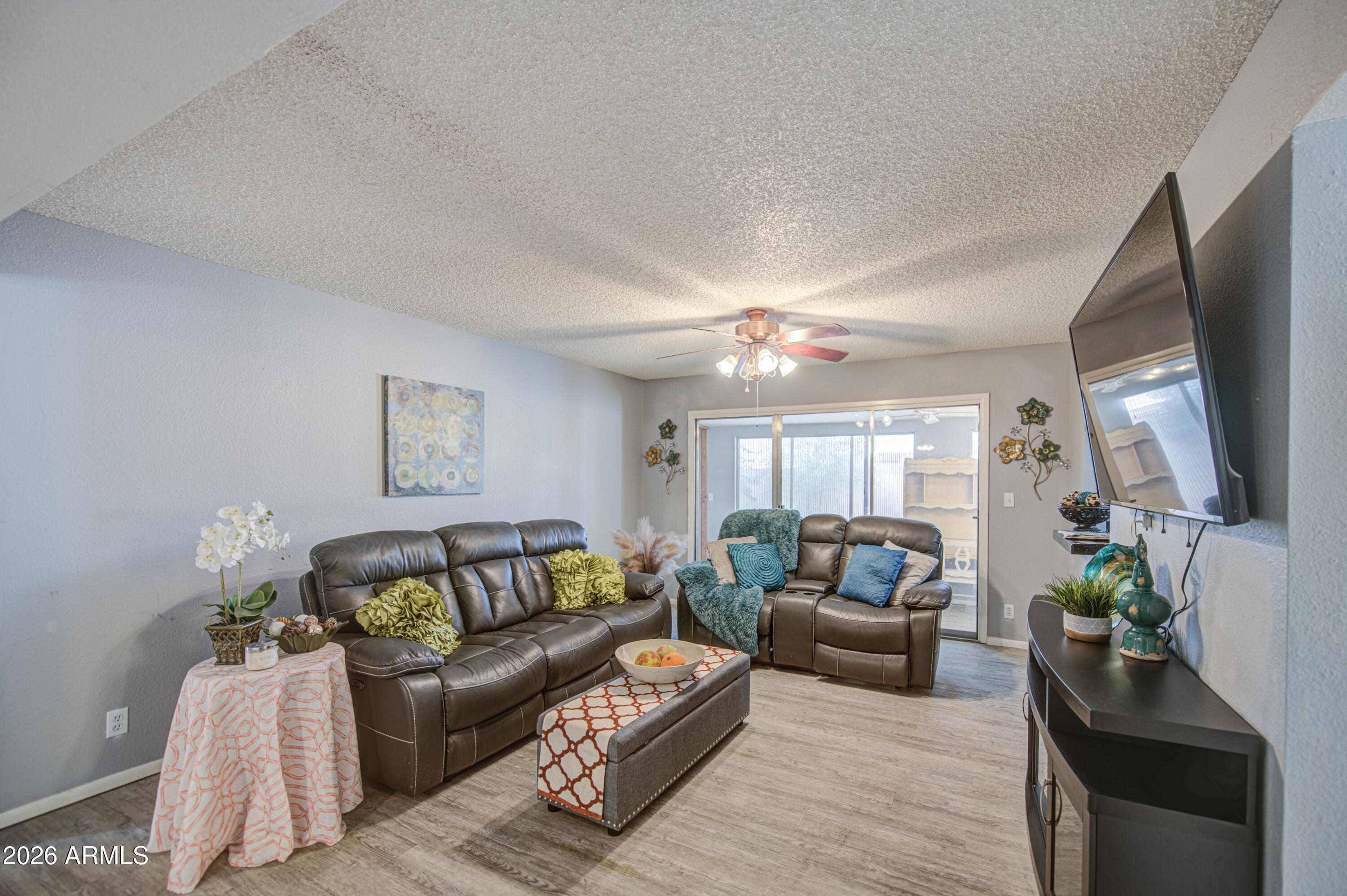 440 LEISURE WORLD --