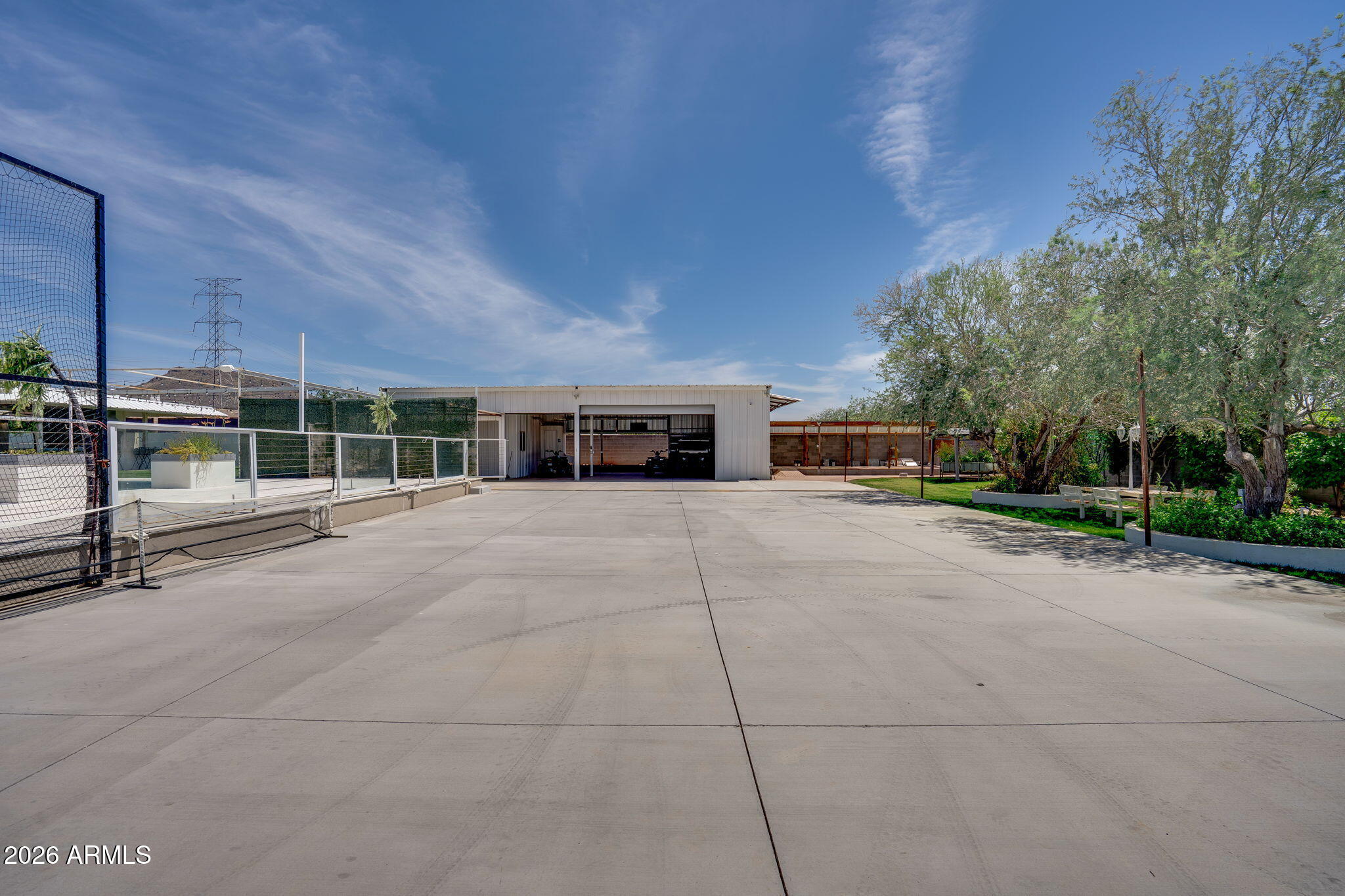 BRYAN ROBIN REYES MLD - Residential