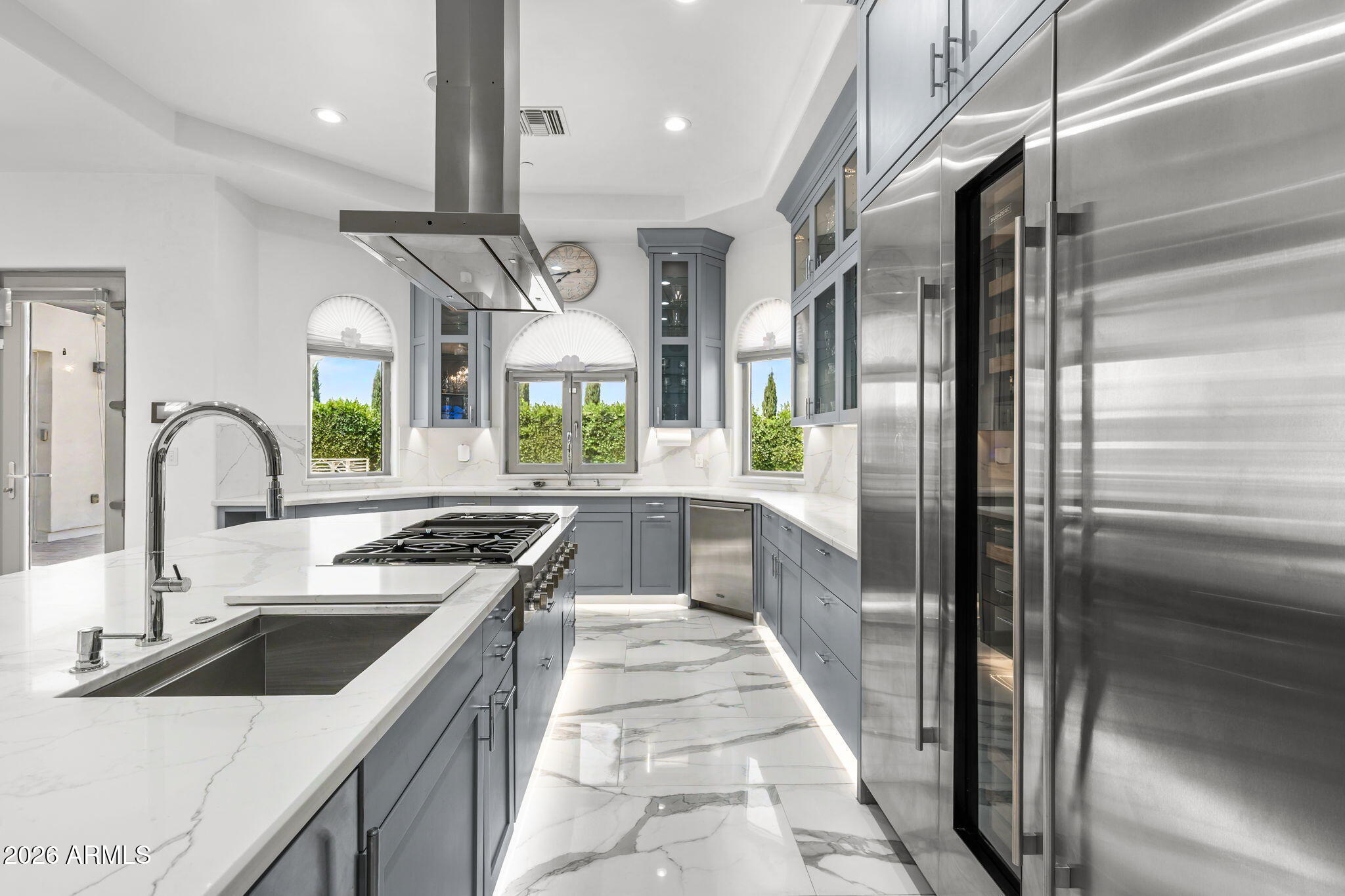 BRYAN ROBIN REYES MLD - Residential