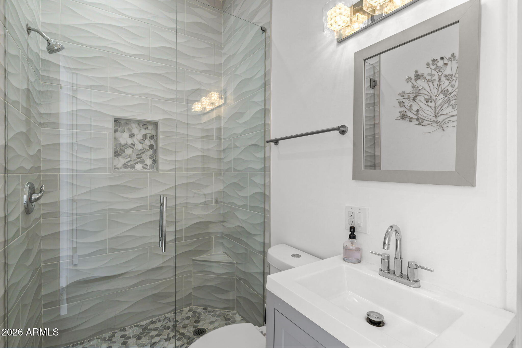 BRYAN ROBIN REYES MLD - Residential