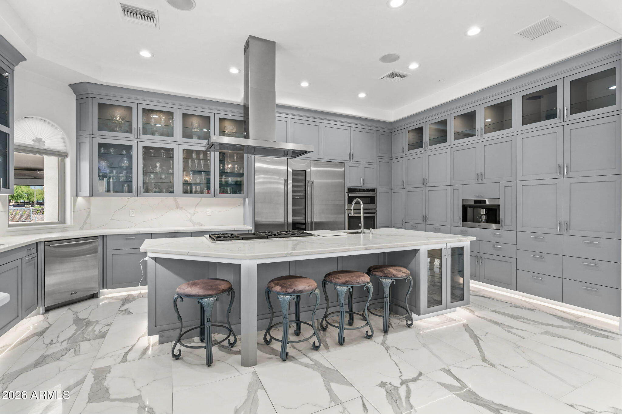 BRYAN ROBIN REYES MLD - Residential