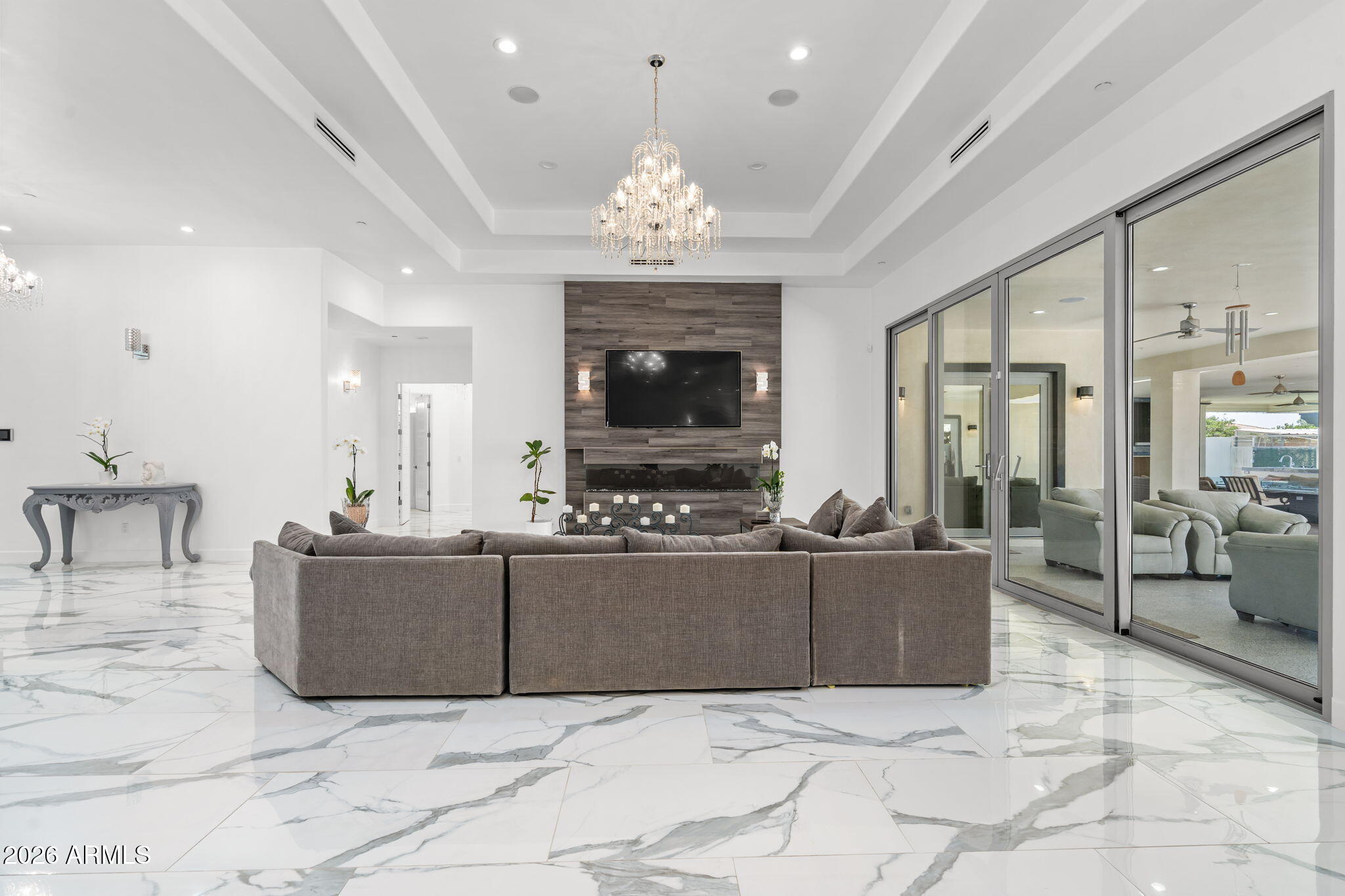 BRYAN ROBIN REYES MLD - Residential