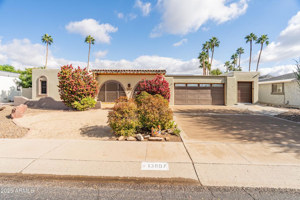 Photo of 13807 N Crown Point, Sun City, AZ 85351 (MLS # 6953696)