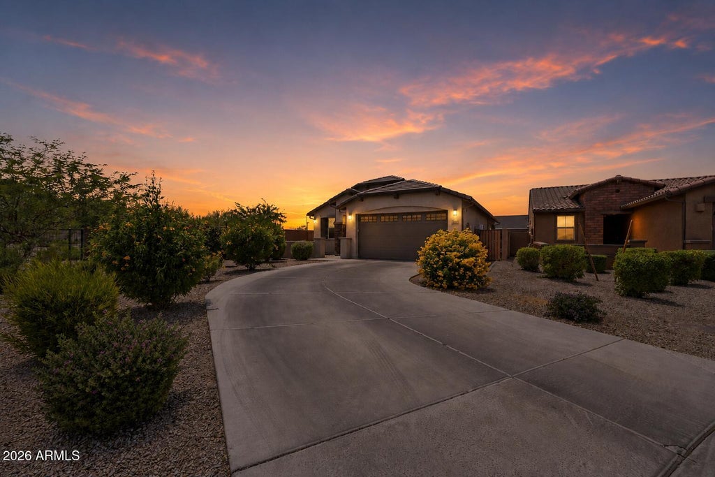 Photo of 5804 N 90th Drive, Glendale, AZ 85305 (MLS # 7040355)