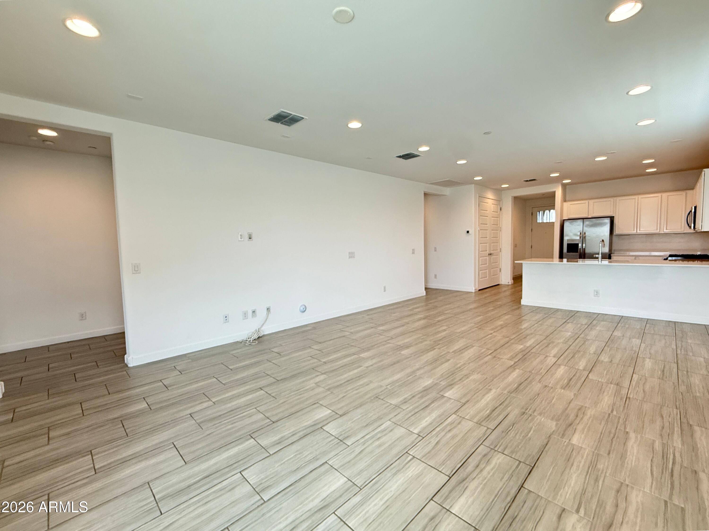 12523 W CALLE DE SOL --