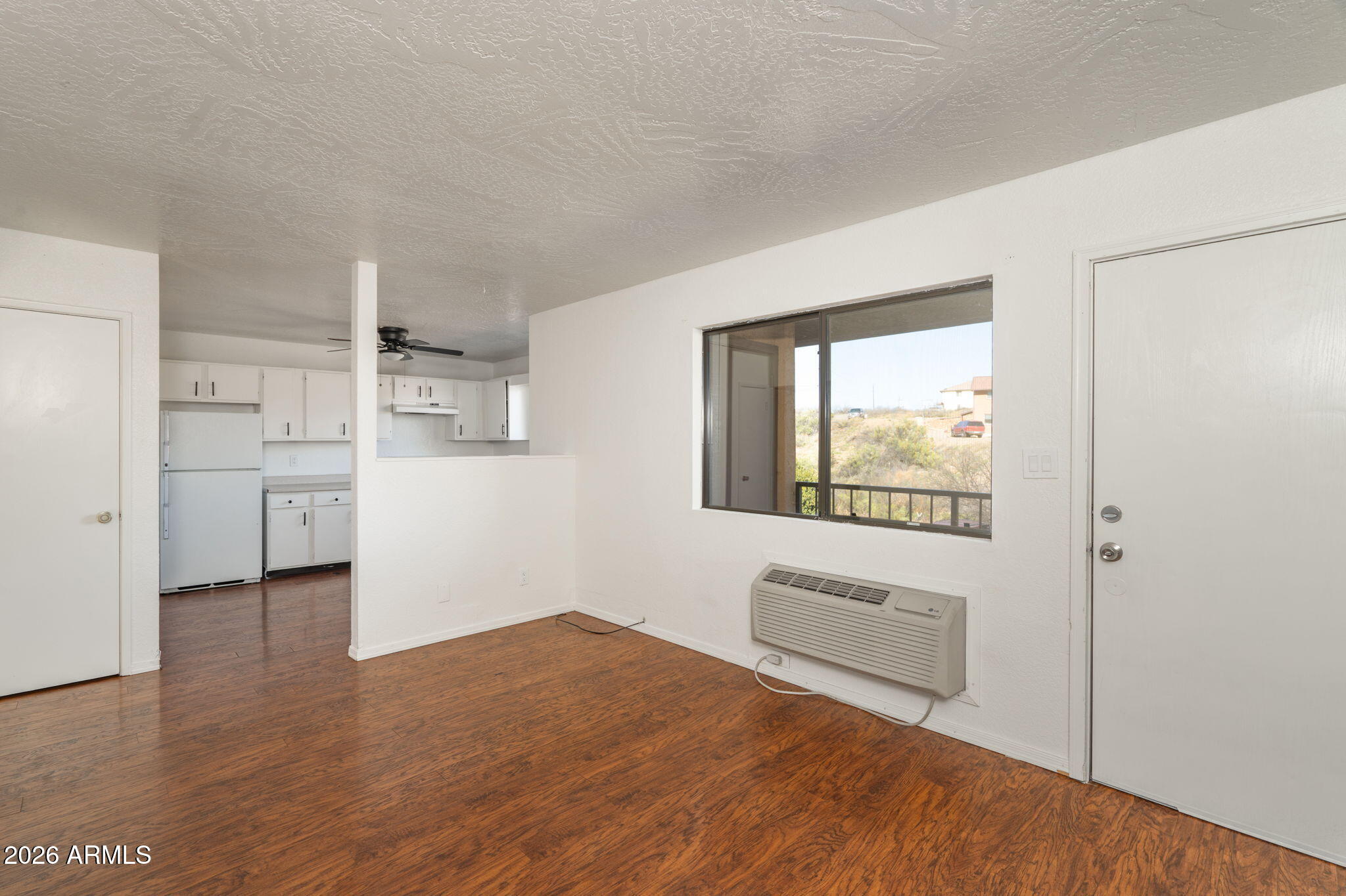 4224 E Canyon Trail B4