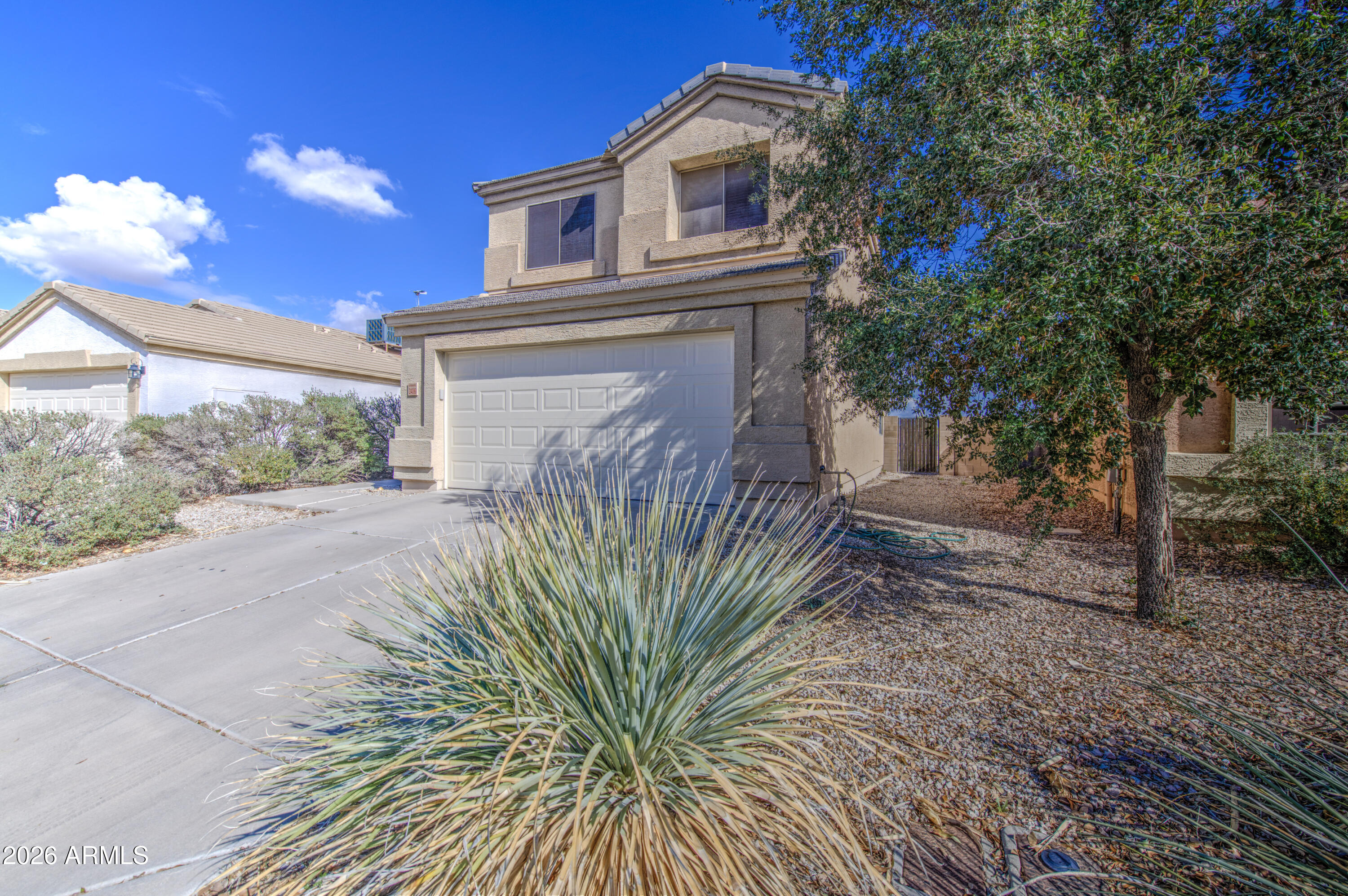 24099 N DESERT Drive