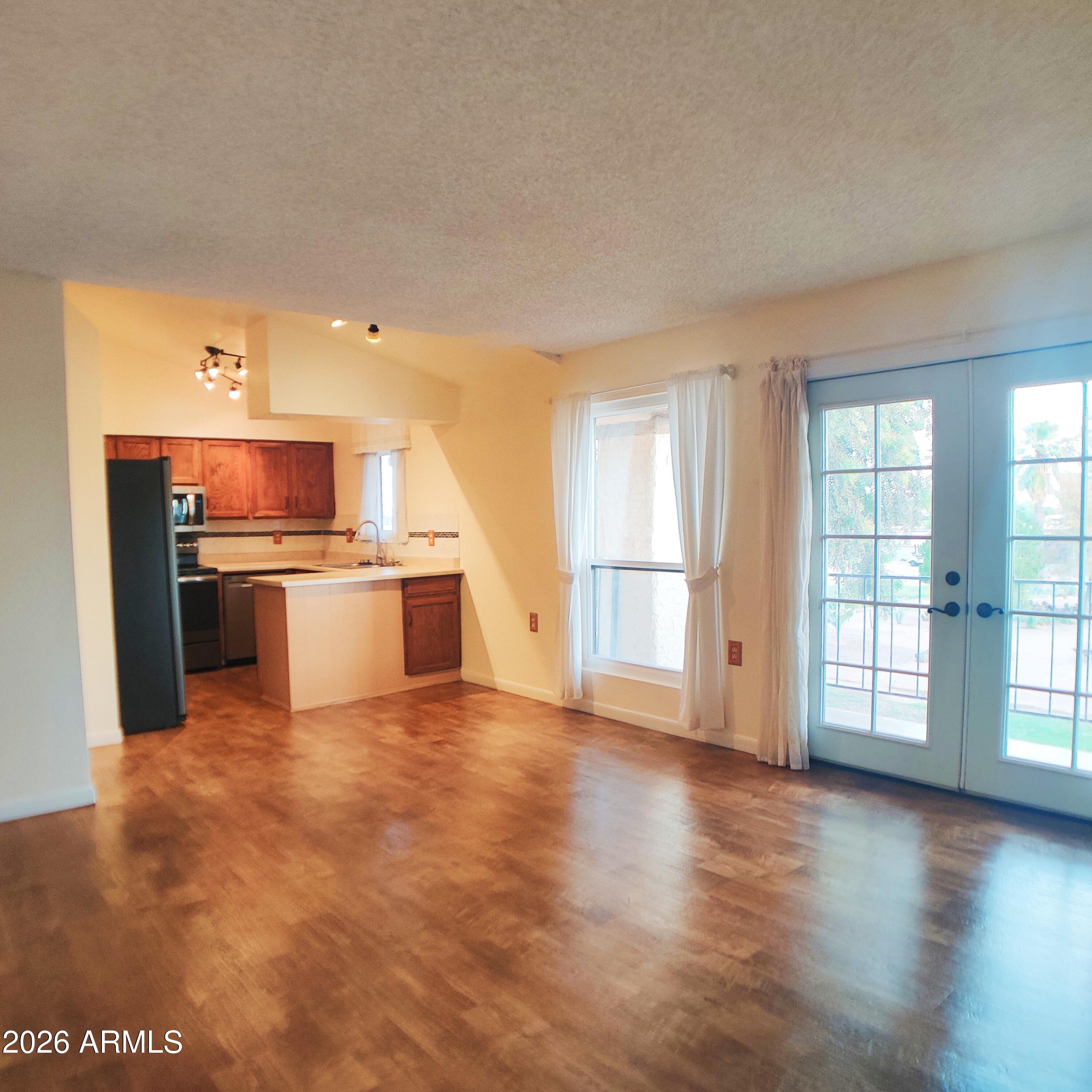 8815 W Avenida De Amigos Circle 250