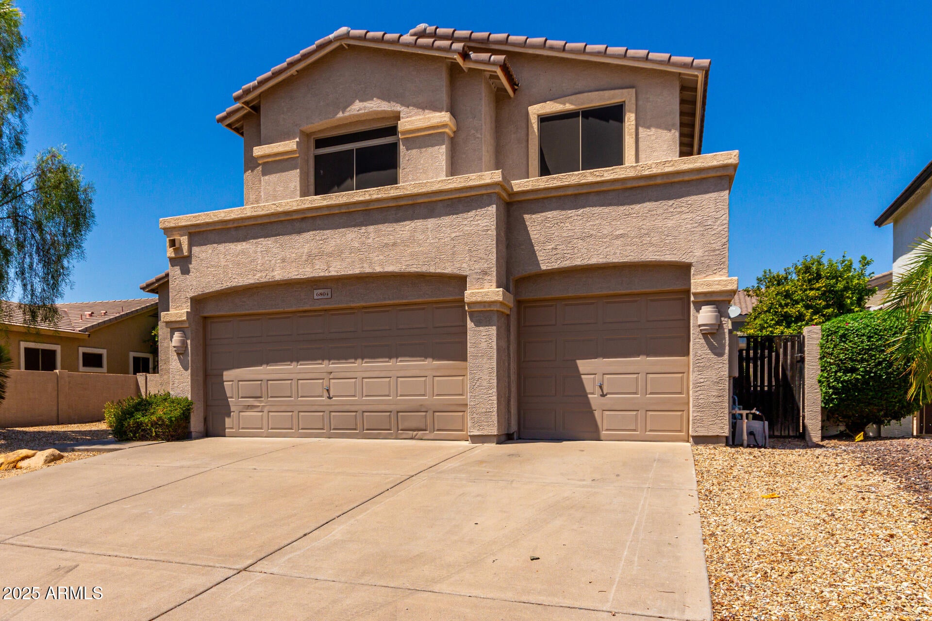 6804 W Lone Cactus Drive