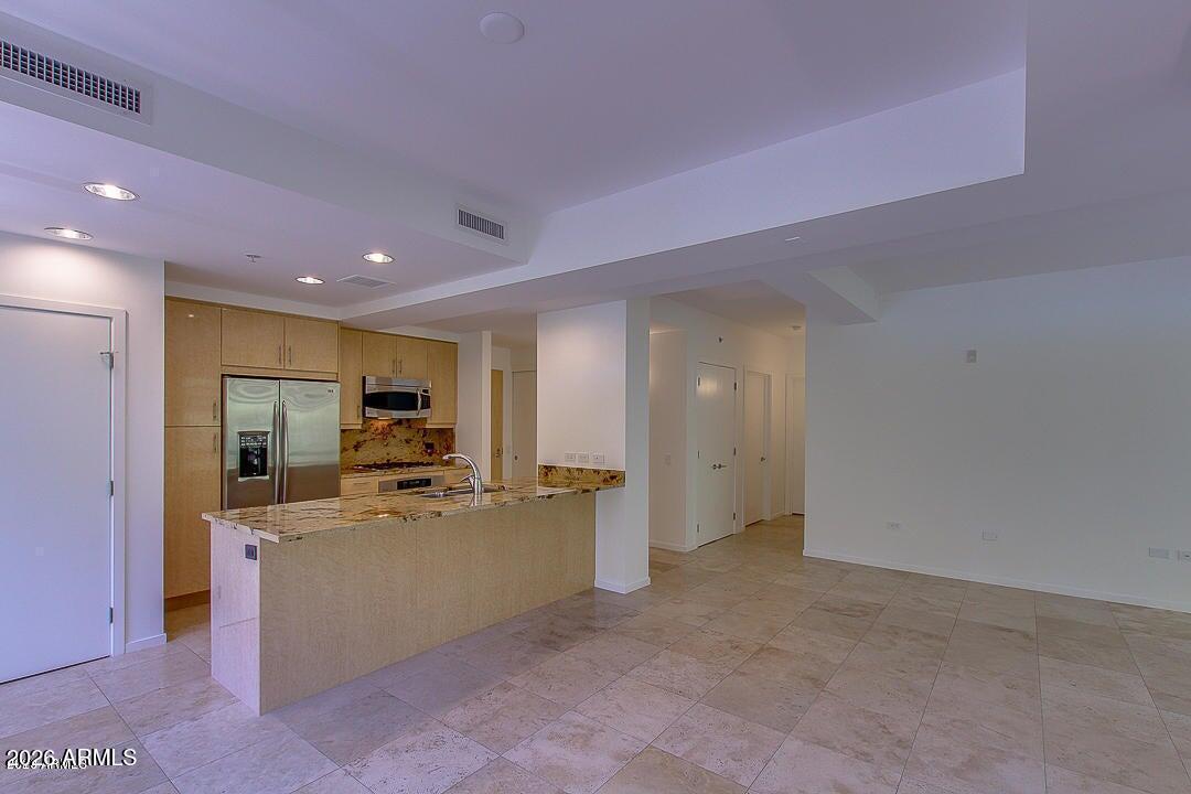 7131 E RANCHO VISTA Drive 3001