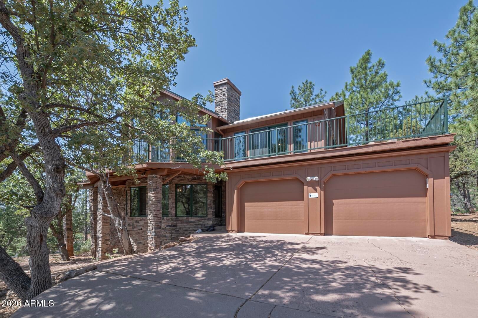 4364 N Strawberry Hollow --