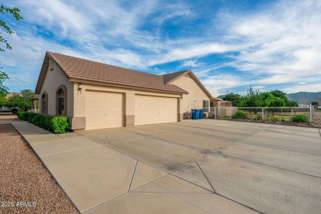 Photo of 20505 E Orchard Lane, Queen Creek, AZ 85142 (MLS # 6947434)