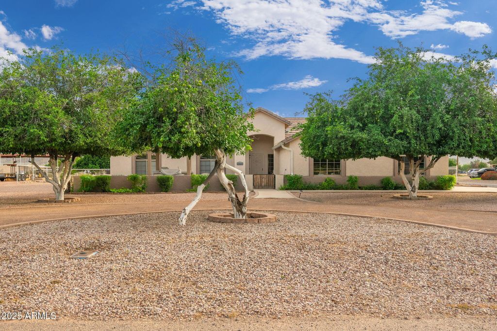Photo of 20505 E Orchard Lane, Queen Creek, AZ 85142 (MLS # 6947434)
