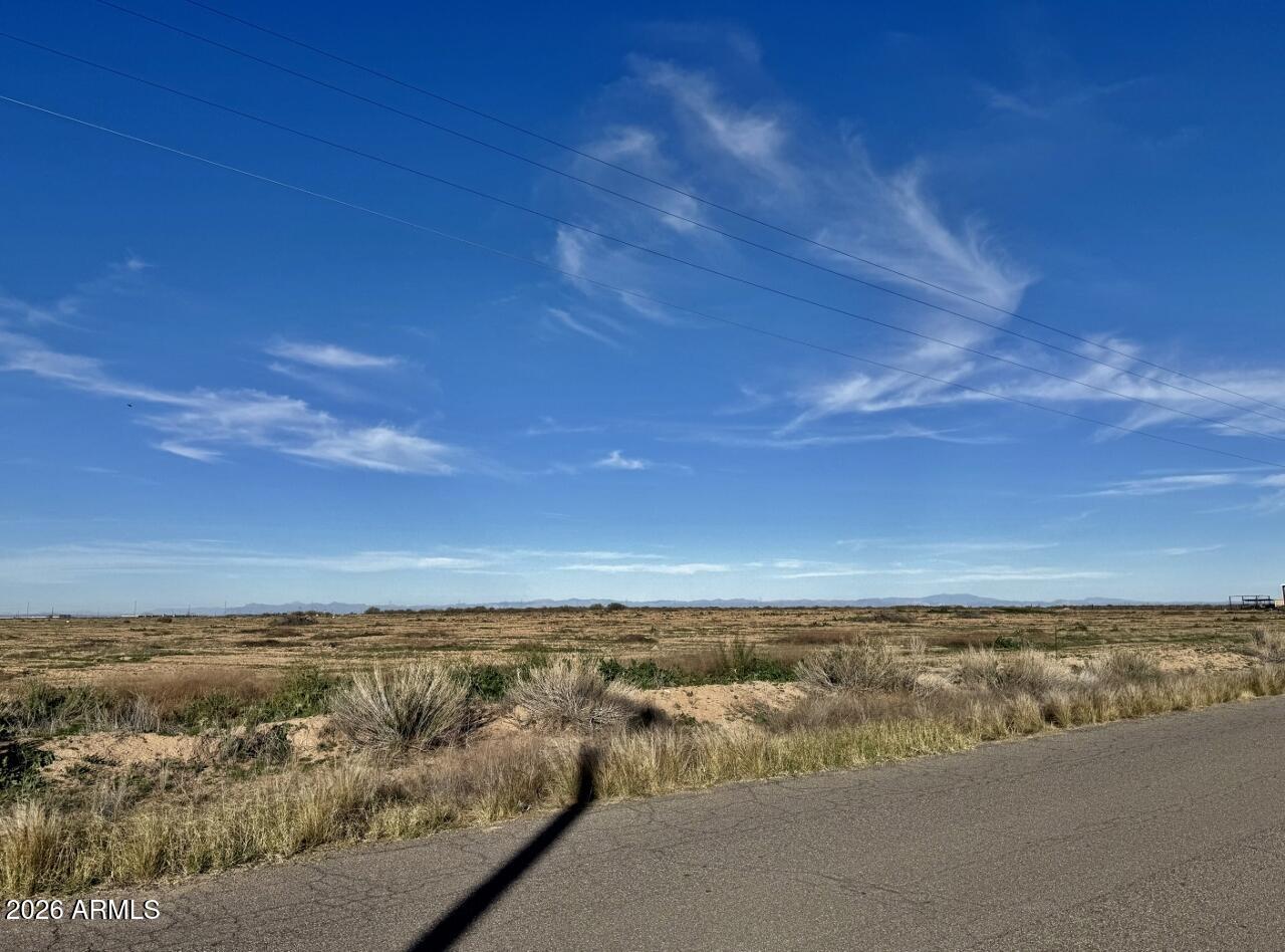 Toltec Buttes - Land