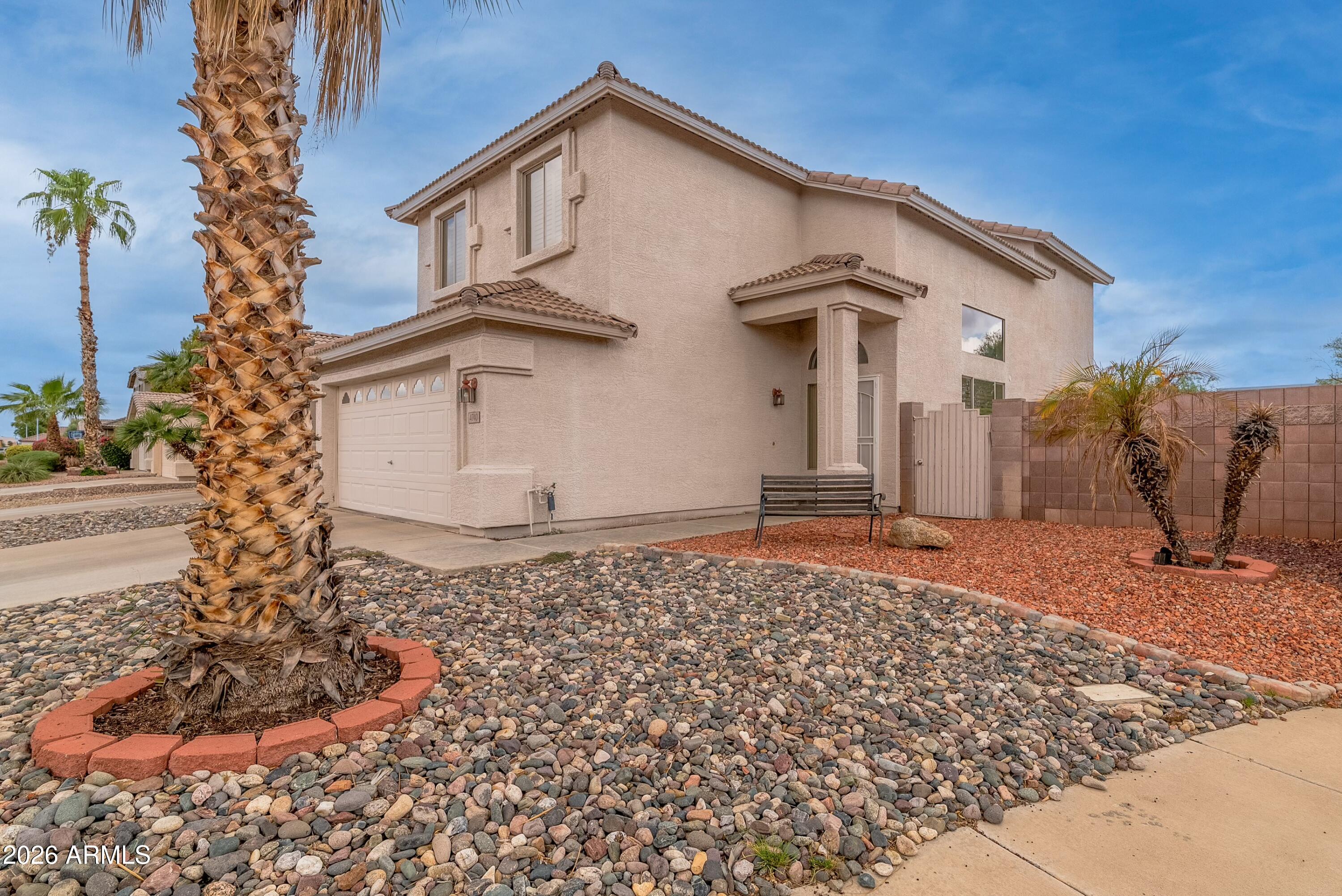 4740 E MOUNTAIN VISTA Drive