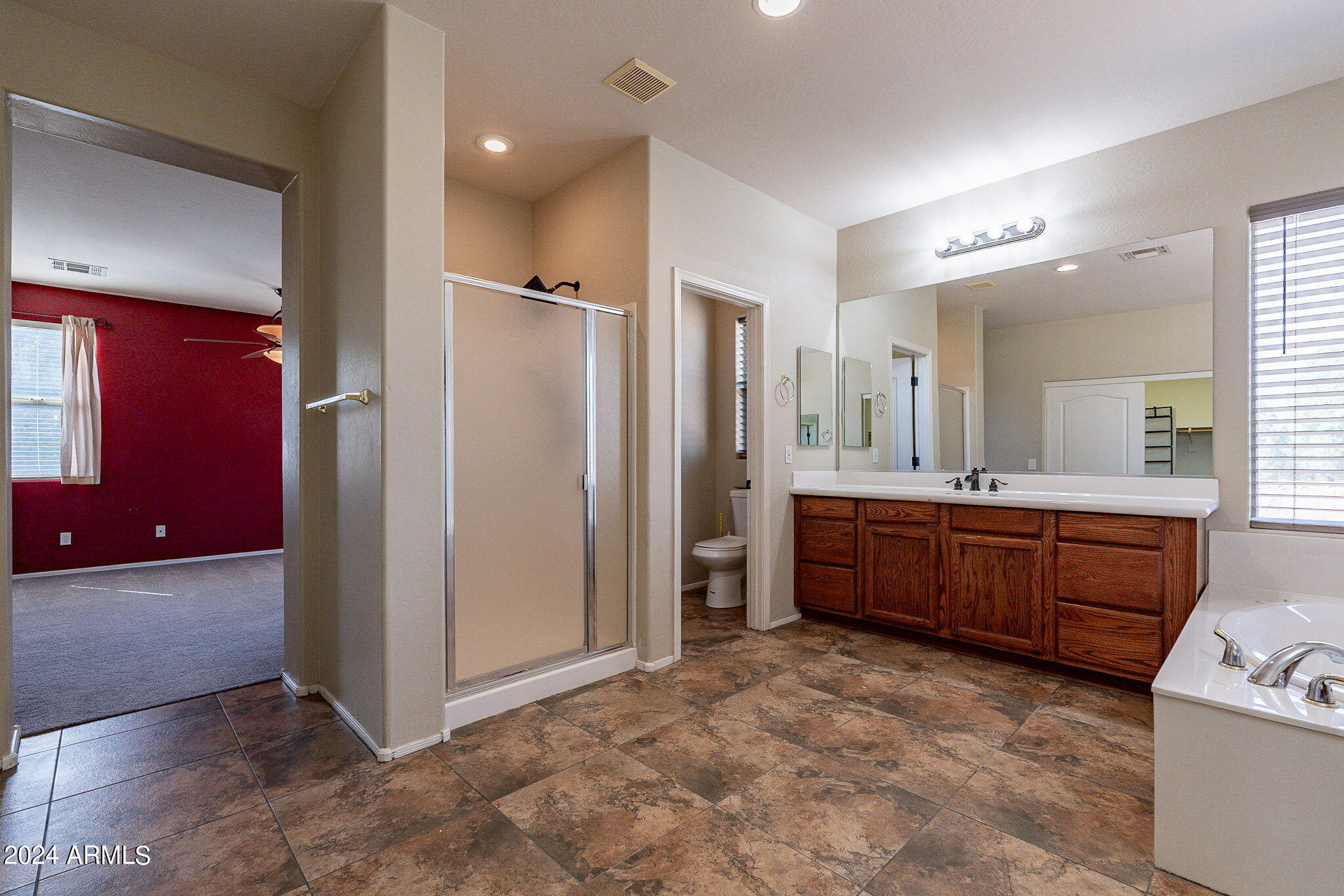 Chandler, Arizona 85249, United States, 5 Bedrooms Bedrooms, ,4 BathroomsBathrooms,Residential,Active,160228