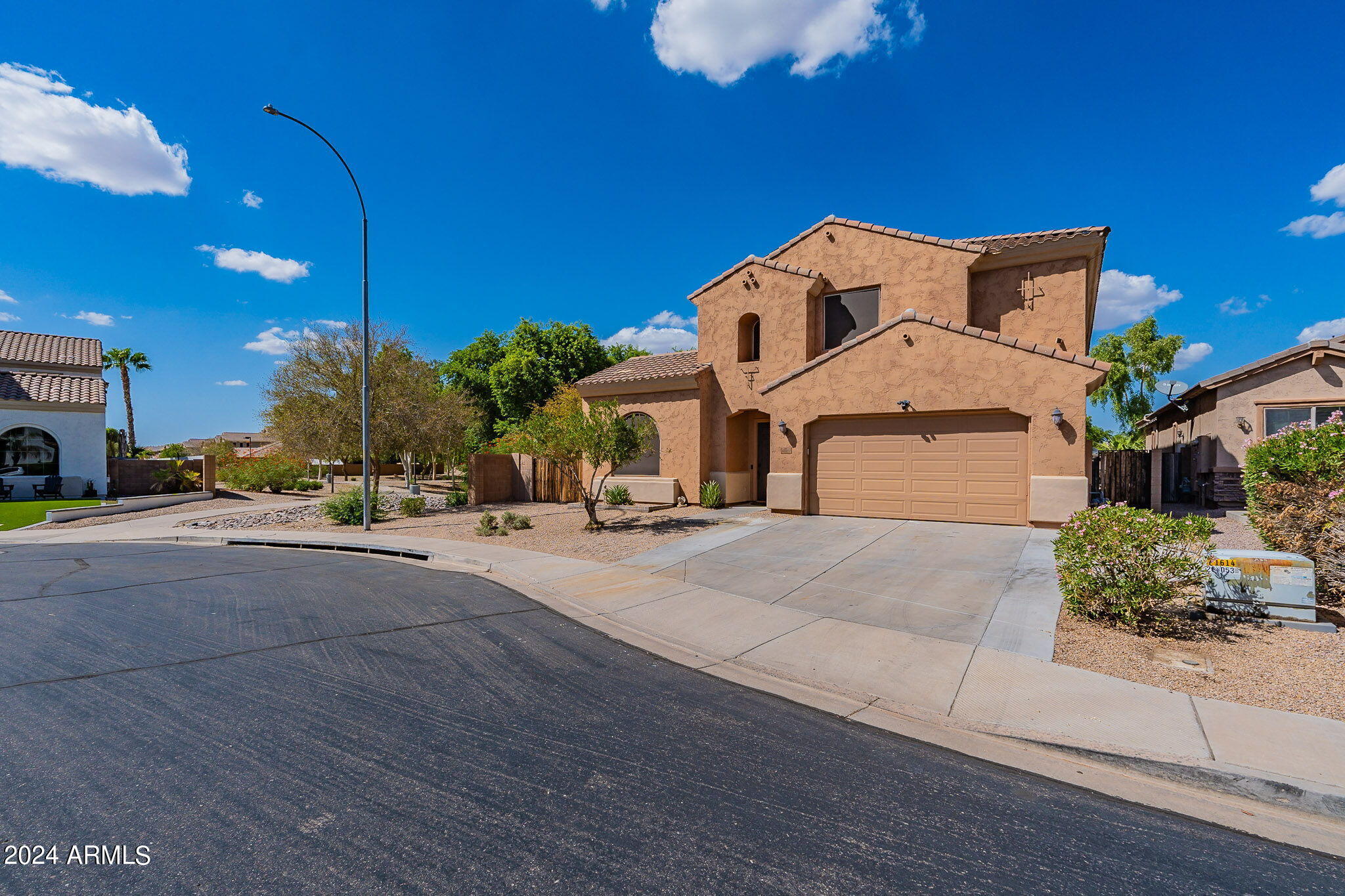 Chandler, Arizona 85249, United States, 5 Bedrooms Bedrooms, ,4 BathroomsBathrooms,Residential,Active,160228