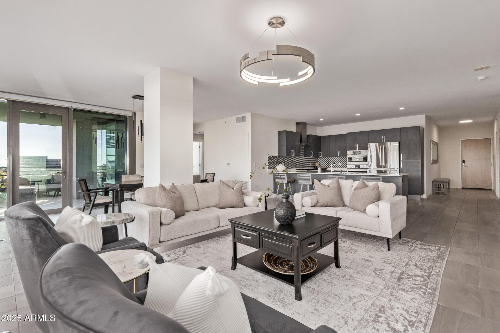 7180 E KIERLAND Boulevard 516