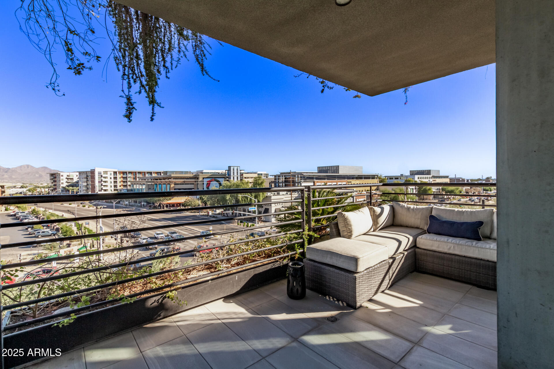 7180 E KIERLAND Boulevard 516