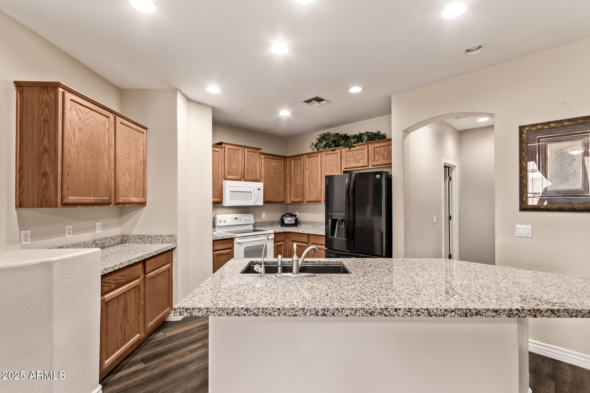 3806 E Packard Drive