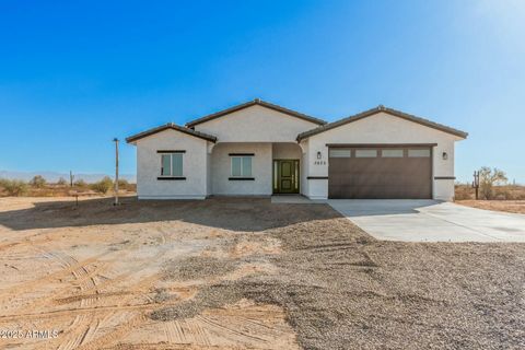 A home in Tonopah