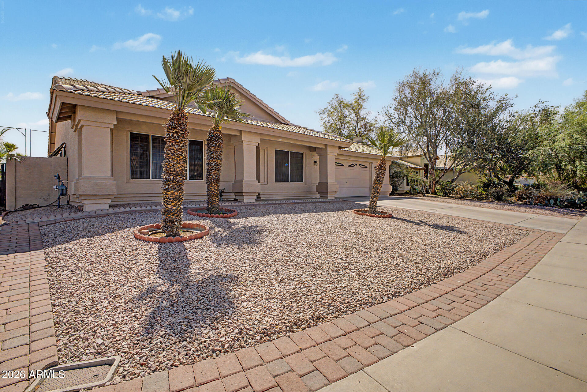 2445 N RAMADA --