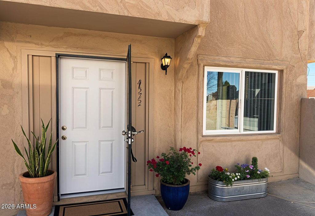 Photo of 4513 E Riverside Street, Phoenix, AZ 85040 (MLS # 6999933)